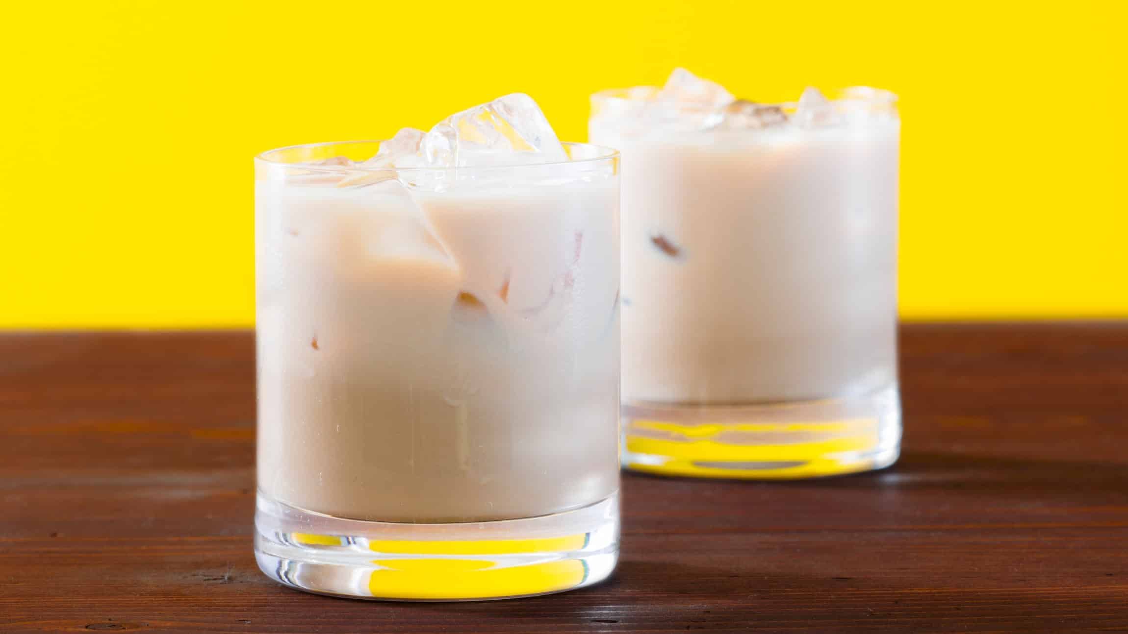 Kahlua Mudslide cocktail