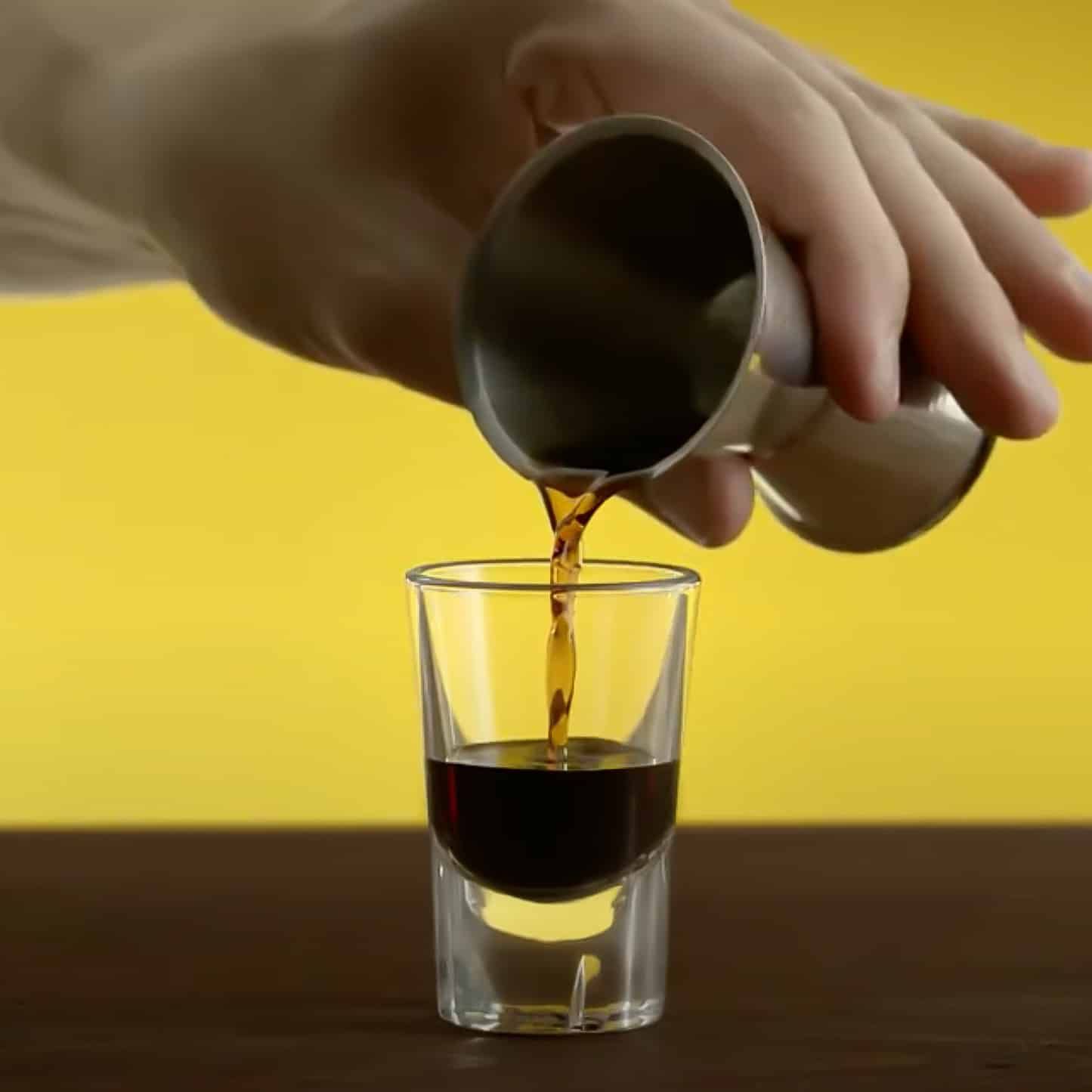 b-52 shot step 1
