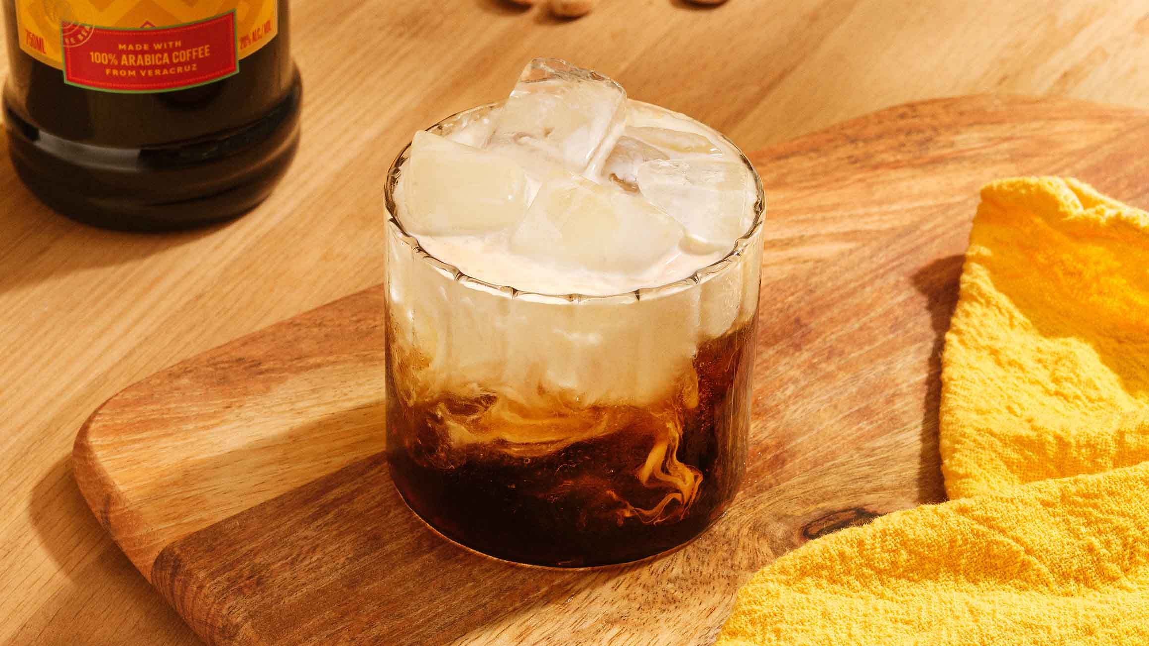 Colorado Bulldog drink on a wooden serving tray