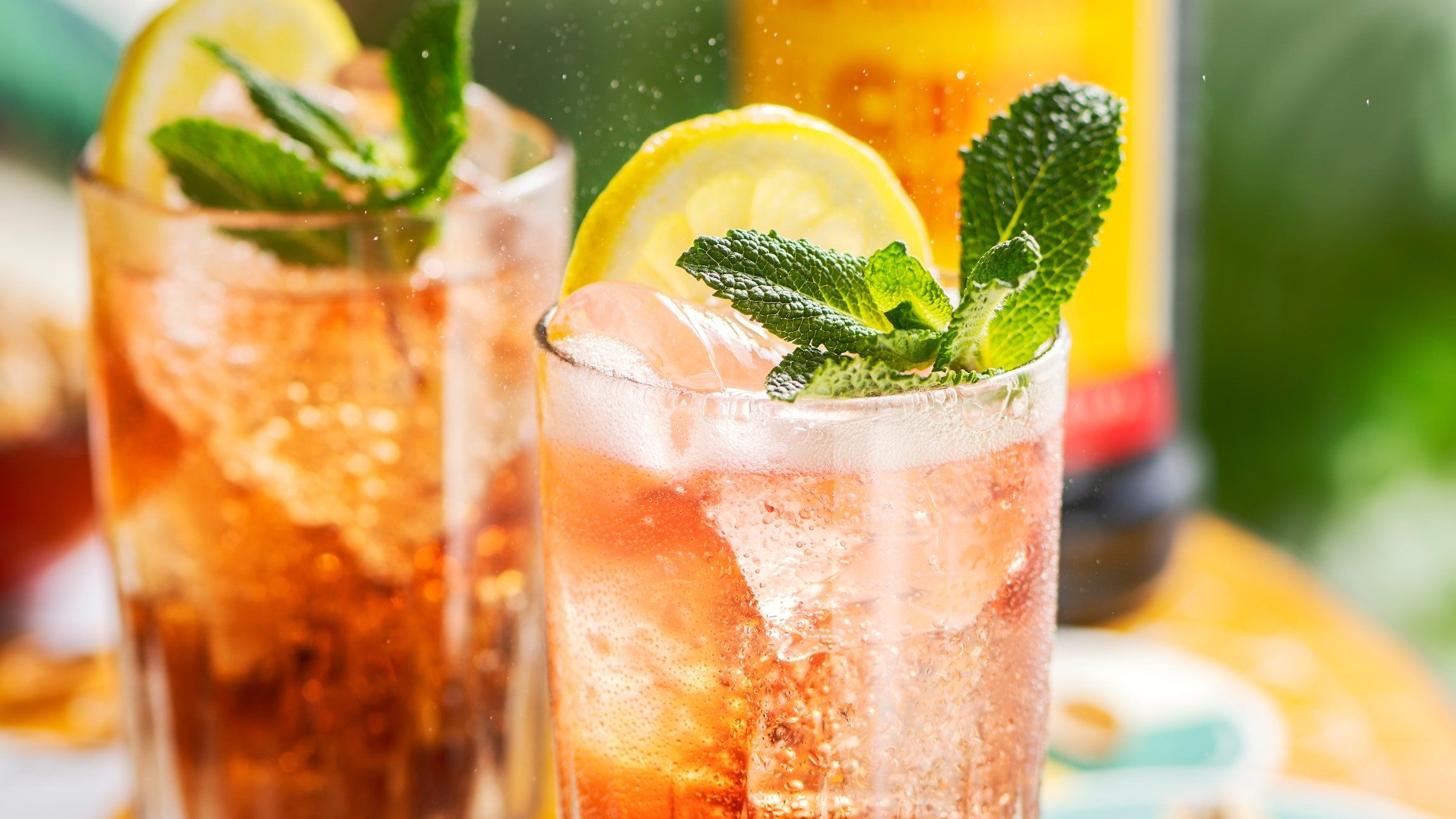 Kahlua Hibiscus tonic cocktails